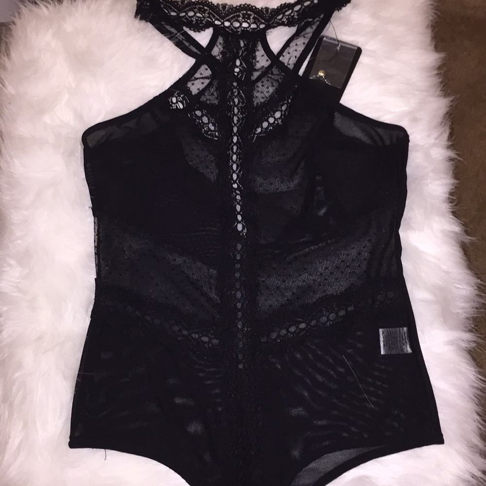 Beautiful black bodysuit.